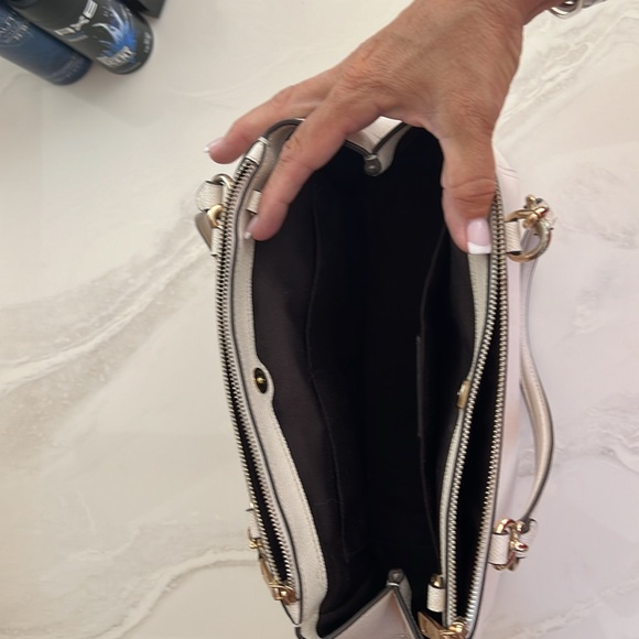 Coach Pocketbook - Picture 4 of 6